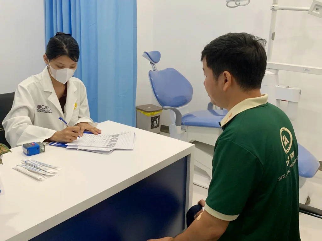 Sự quan tâm đến sức khỏe là cách Thùy Anh vun đắp niềm tin, tiếp thêm năng lượng và tạo nền tảng để mỗi thành viên an tâm cống hiến