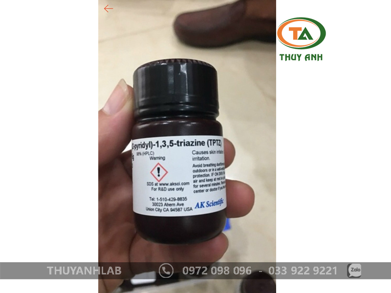 2-4-6-Tris-2-pyridyl-s-triazine