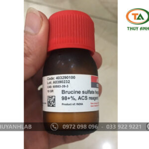 Brucine sulfate heptahydrate